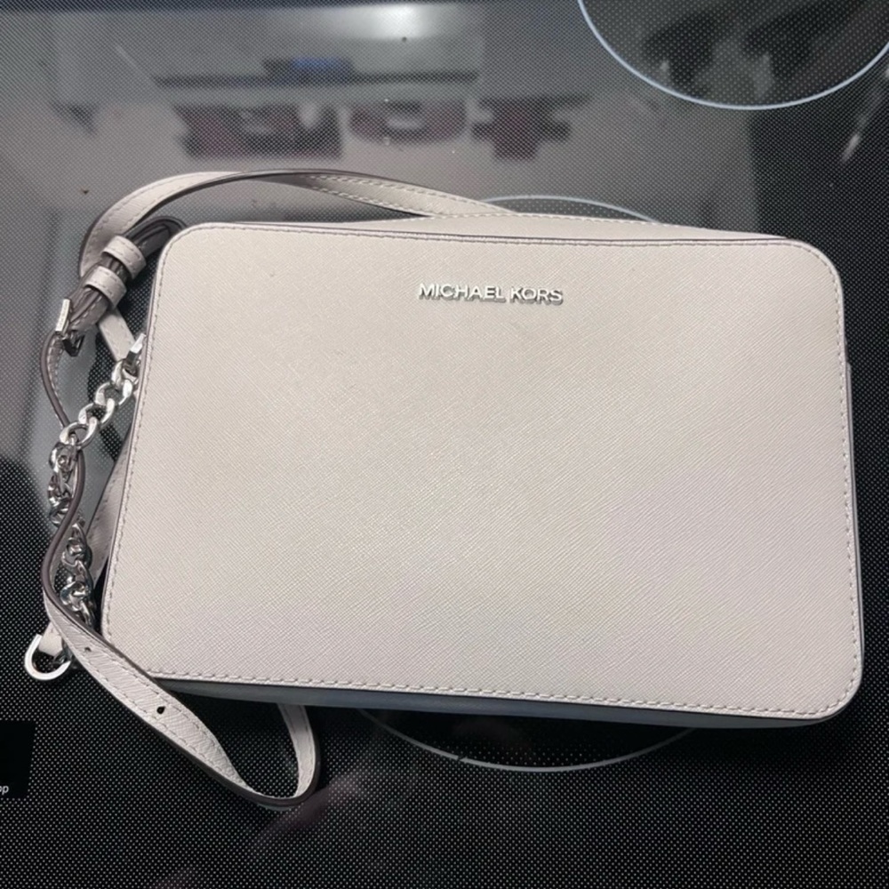 Jet Set Large Saffiano Leather Crossbody Bag